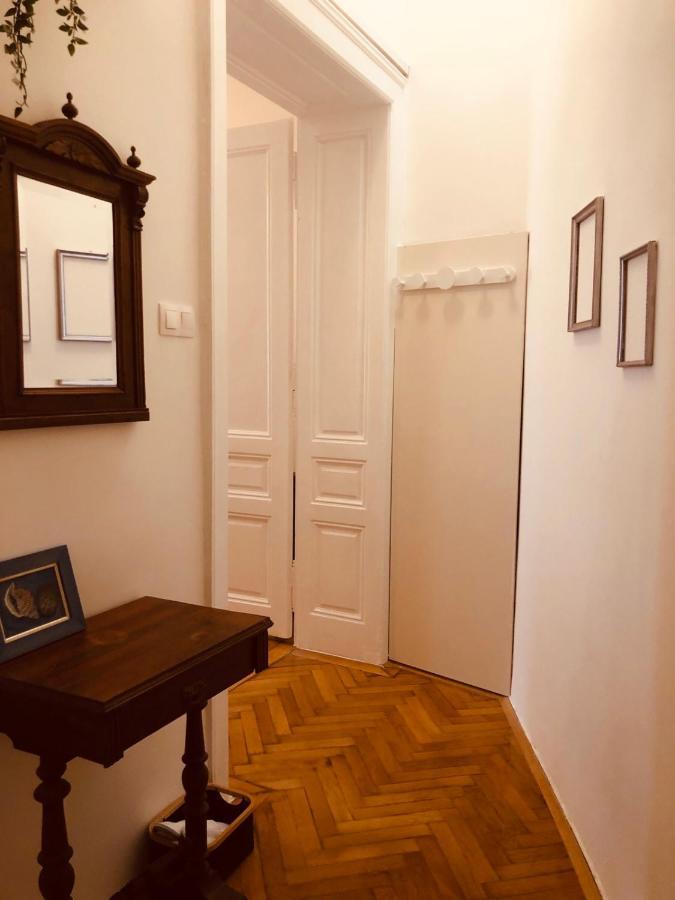 Room 44 Eszék Kültér fotó